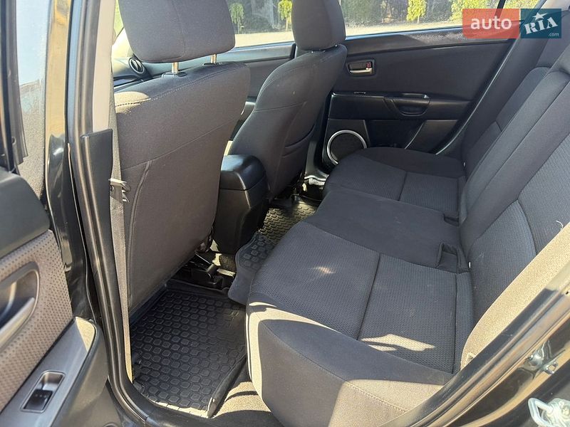 Седан Mazda 3 2007 в Болграді