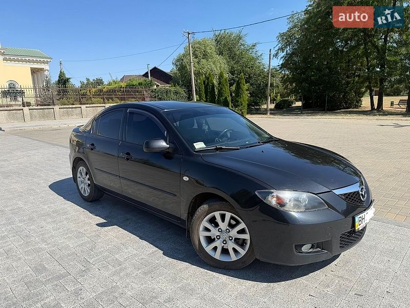 Седан Mazda 3 2007 в Болграді