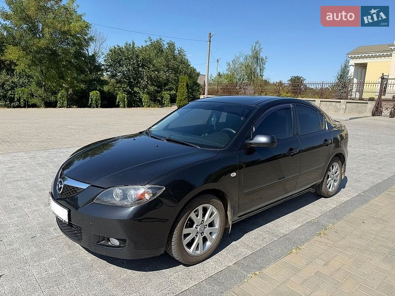 Седан Mazda 3 2007 в Болграді