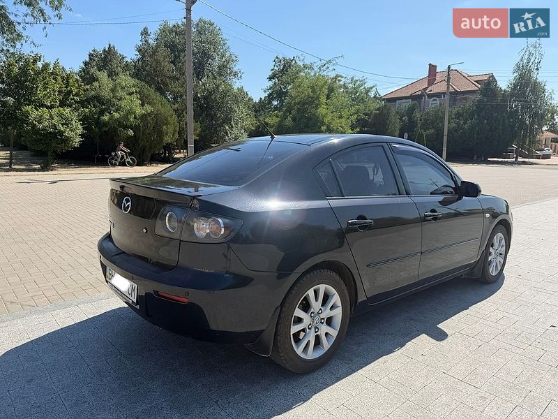 Седан Mazda 3 2007 в Болграді