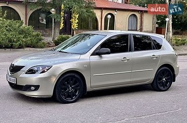 Хэтчбек Mazda 3 2006 в Николаеве