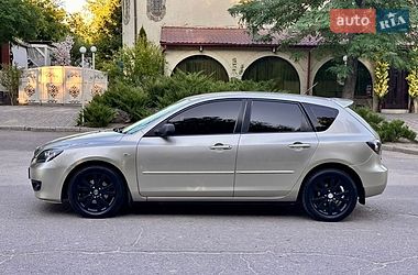 Хэтчбек Mazda 3 2006 в Николаеве