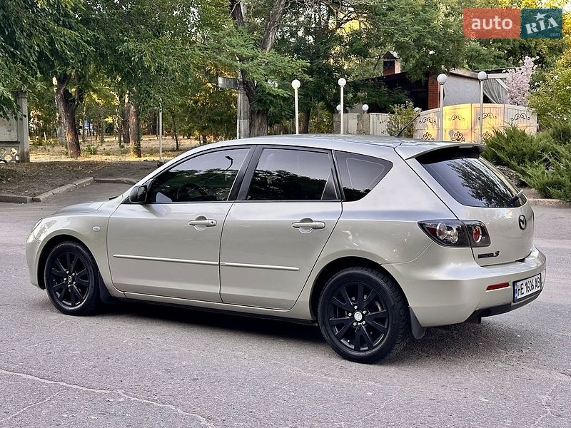 Хэтчбек Mazda 3 2006 в Николаеве