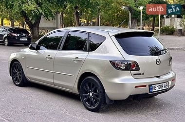 Хэтчбек Mazda 3 2006 в Николаеве