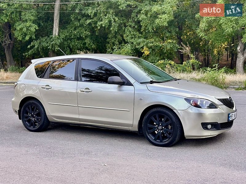 Хэтчбек Mazda 3 2006 в Николаеве