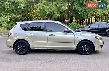 Хэтчбек Mazda 3 2006 в Николаеве