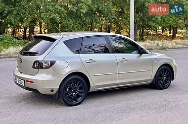 Хэтчбек Mazda 3 2006 в Николаеве