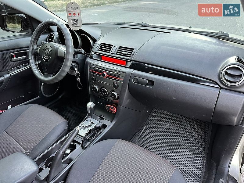 Хэтчбек Mazda 3 2006 в Николаеве