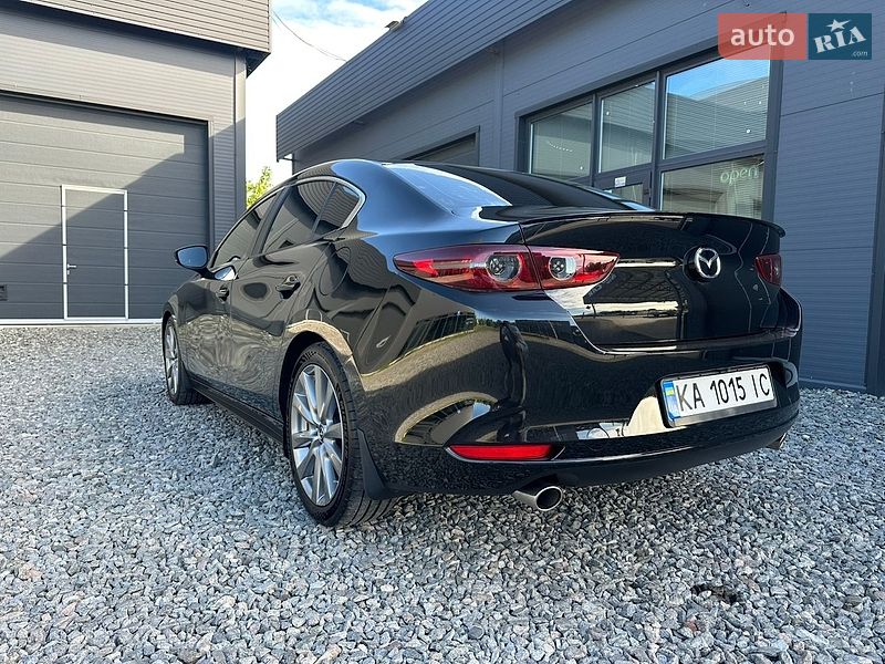 Седан Mazda 3 2021 в Києві