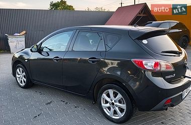 Хэтчбек Mazda 3 2011 в Шепетовке