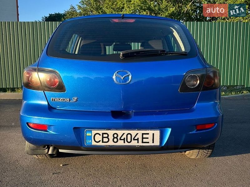 Хетчбек Mazda 3 2005 в Чернігові