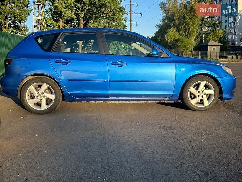 Хетчбек Mazda 3 2005 в Чернігові