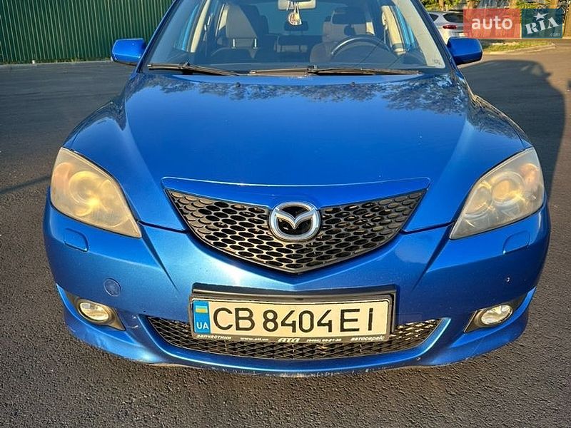 Хетчбек Mazda 3 2005 в Чернігові