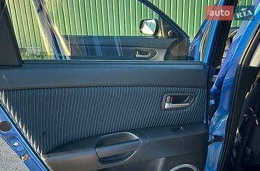 Хетчбек Mazda 3 2005 в Чернігові