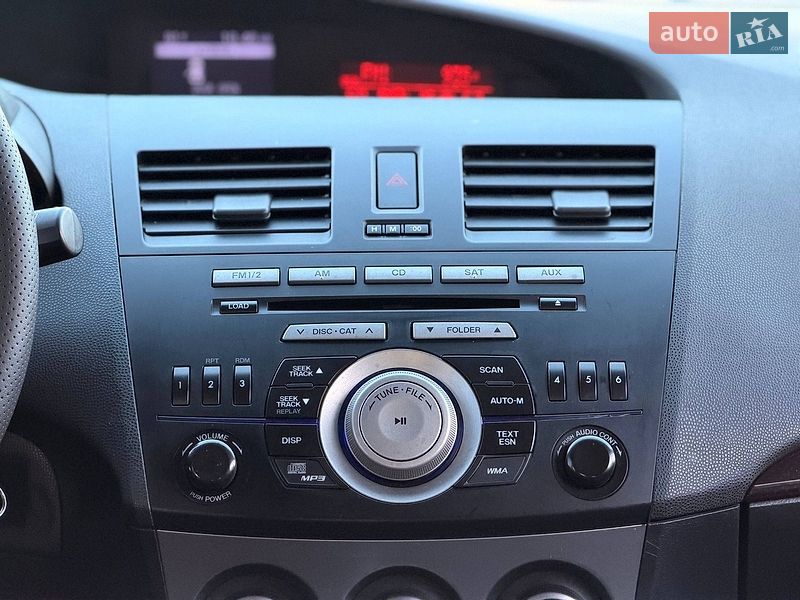 Хетчбек Mazda 3 2010 в Кривому Розі фото 60 Хетчбек Mazda 3 2010 в Кривому Розі
