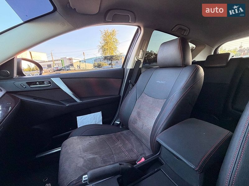 Хетчбек Mazda 3 2010 в Кривому Розі фото 74 Хетчбек Mazda 3 2010 в Кривому Розі