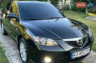 Седан Mazda 3 2008 в Киеве
