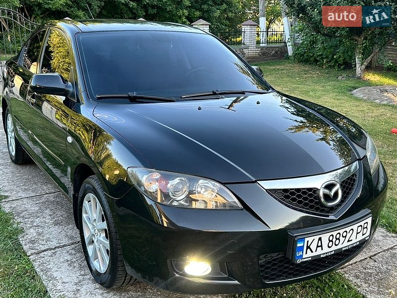 Седан Mazda 3 2008 в Киеве