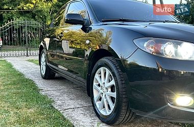 Седан Mazda 3 2008 в Киеве