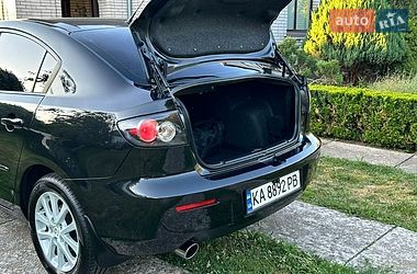 Седан Mazda 3 2008 в Киеве