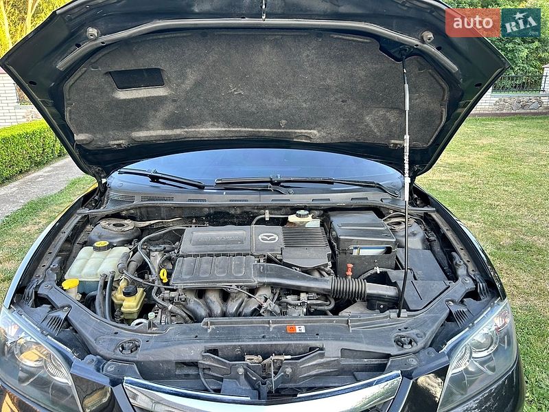 Седан Mazda 3 2008 в Киеве
