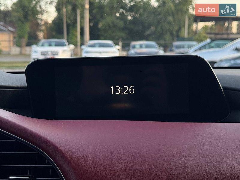 Хетчбек Mazda 3 2024 в Харкові
