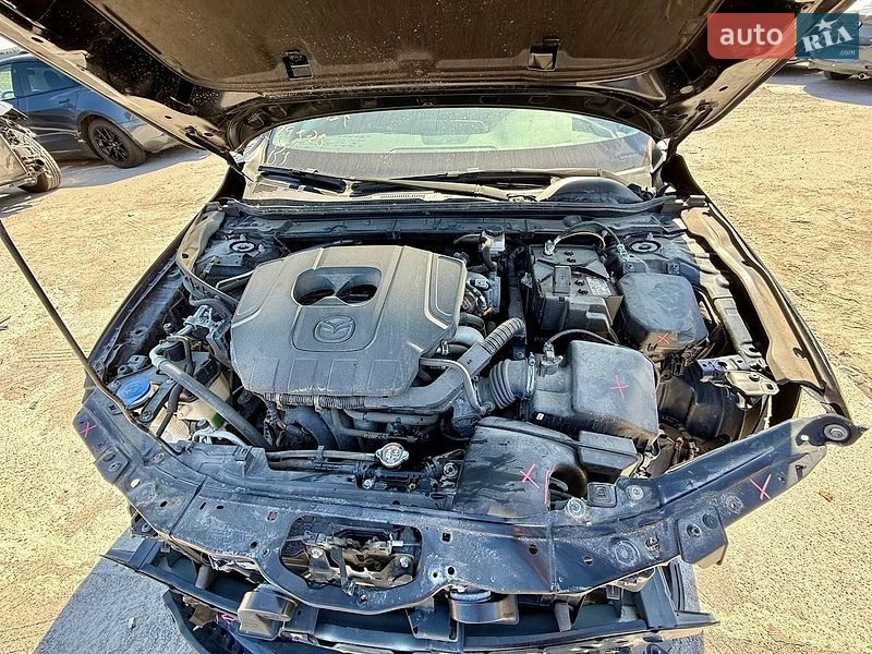 Хэтчбек Mazda 3 2023 в Киеве