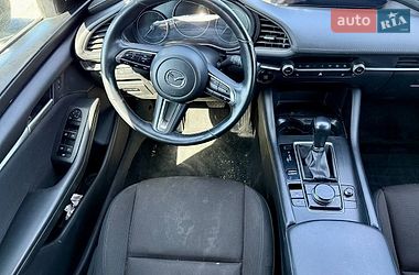 Хэтчбек Mazda 3 2023 в Киеве