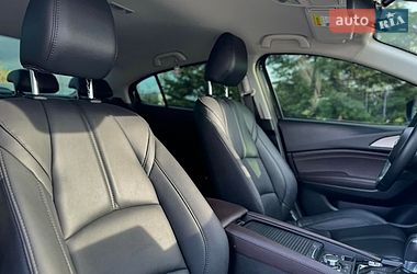Седан Mazda 3 2018 в Львове