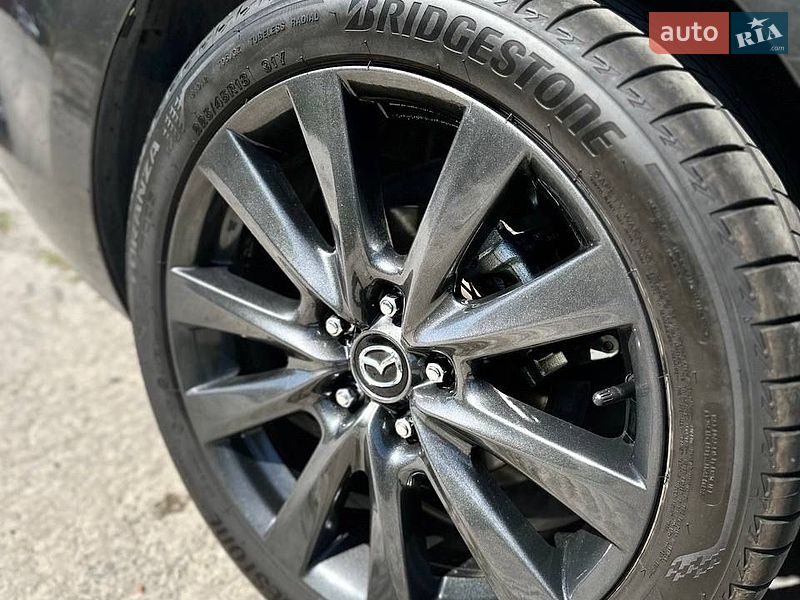 Седан Mazda 3 2018 в Львове