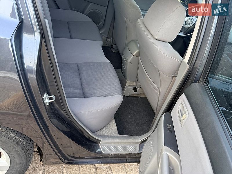 Седан Mazda 3 2007 в Мукачево