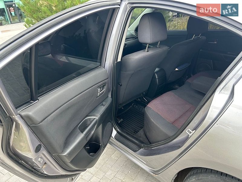 Седан Mazda 3 2005 в Хмельницькому фото 33 Седан Mazda 3 2005 в Хмельницькому