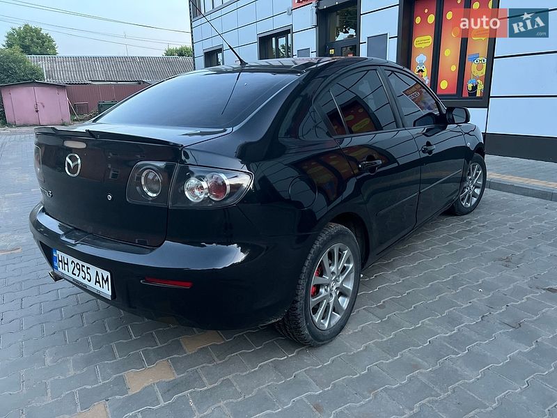 Седан Mazda 3 2008 в Ананьеве