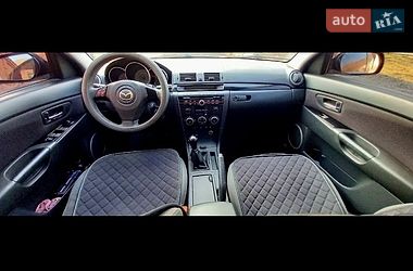 Седан Mazda 3 2008 в Ананьеве