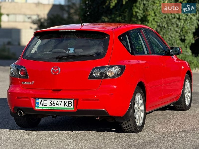 Хэтчбек Mazda 3 2009 в Днепре