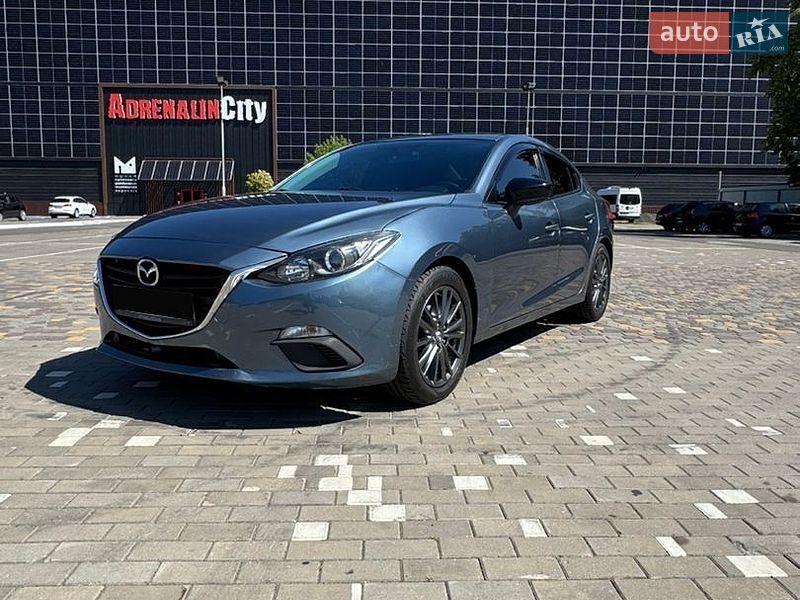 Седан Mazda 3 2014 в Луцке