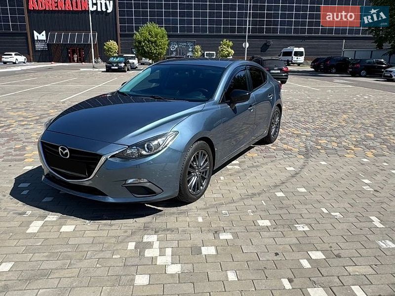 Седан Mazda 3 2014 в Луцке