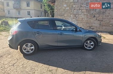 Хэтчбек Mazda 3 2010 в Желтых Водах