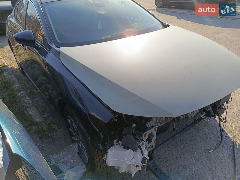 Седан Mazda 3 2023 в Києві
