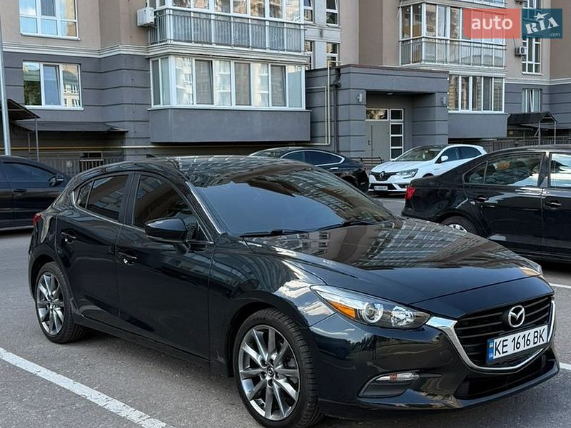 Хетчбек Mazda 3 2018 в Києві