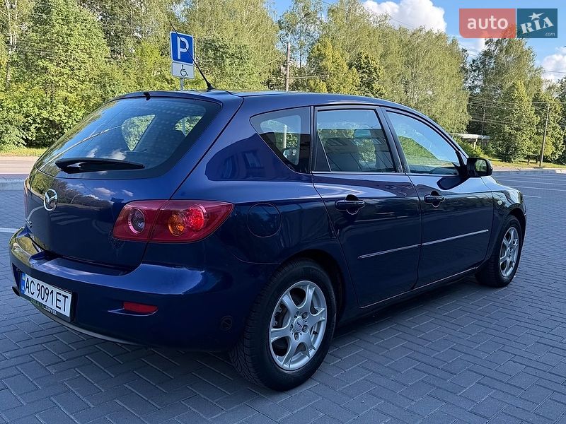 Хэтчбек Mazda 3 2003 в Луцке