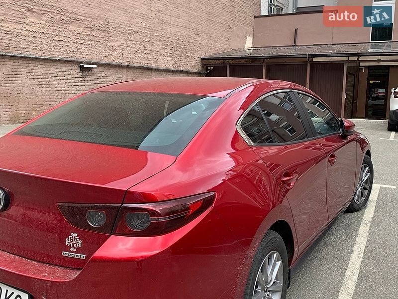 Седан Mazda 3 2019 в Києві