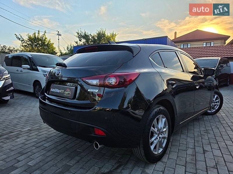 Хэтчбек Mazda 3 2014 в Одессе
