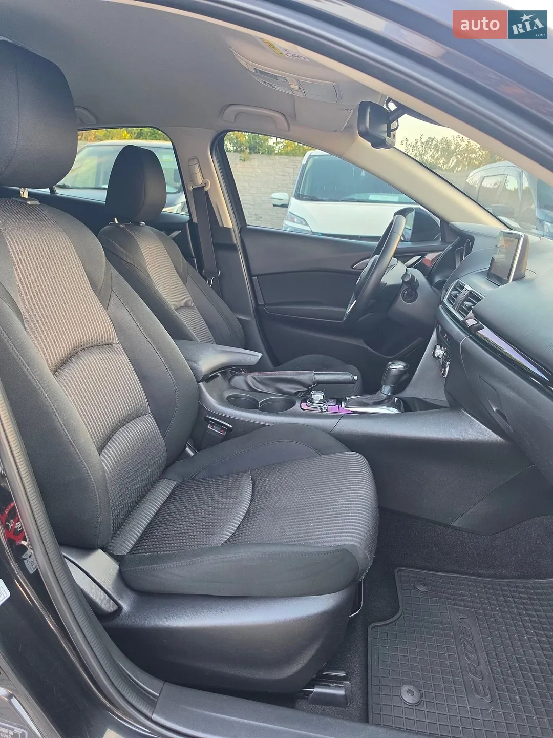 2014 Mazda 3 - мініатюра 32