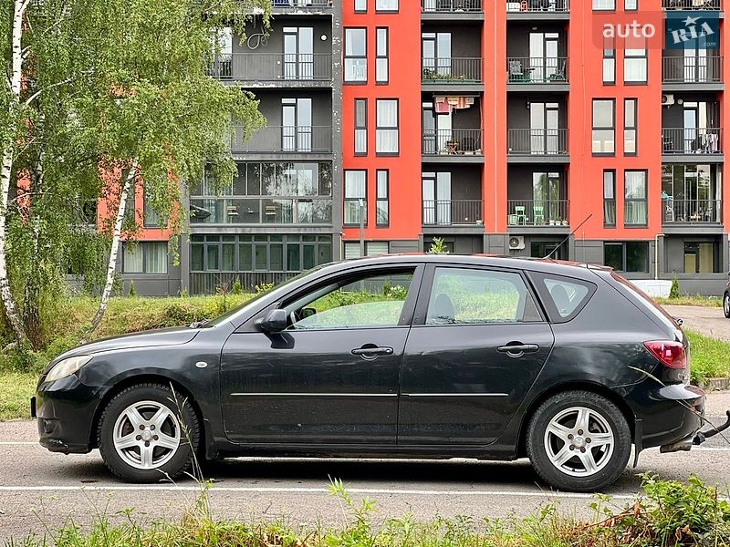 Хэтчбек Mazda 3 2004 в Львове