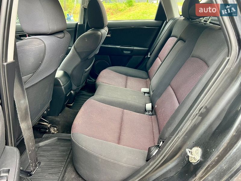 Хэтчбек Mazda 3 2004 в Львове