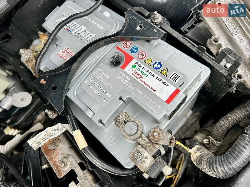 Хэтчбек Mazda 3 2004 в Львове
