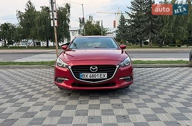 Седан Mazda 3 2015 в Хмельницком