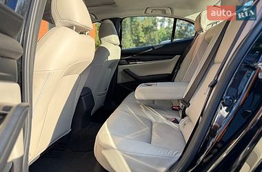 Седан Mazda 3 2020 в Ивано-Франковске