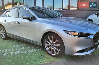 Седан Mazda 3 2020 в Черкасах